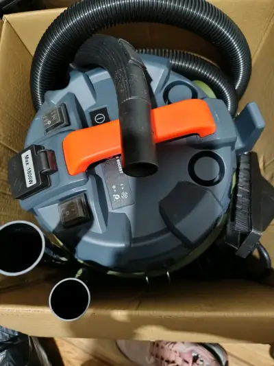 Aspiradora eléctrica BauKer 1200W - miniatura 2