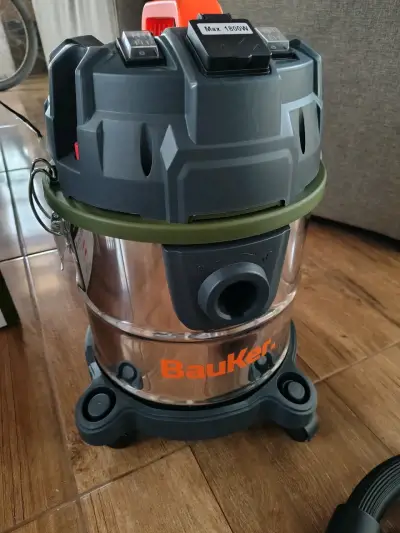Aspiradora eléctrica BauKer 1200W - miniatura 5