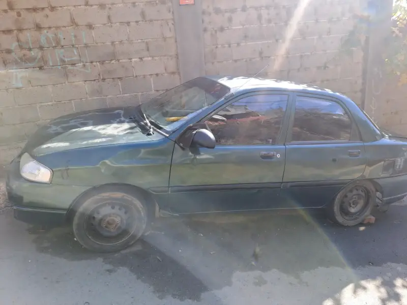 Kia Avella II GL 1.3 2000 - 3