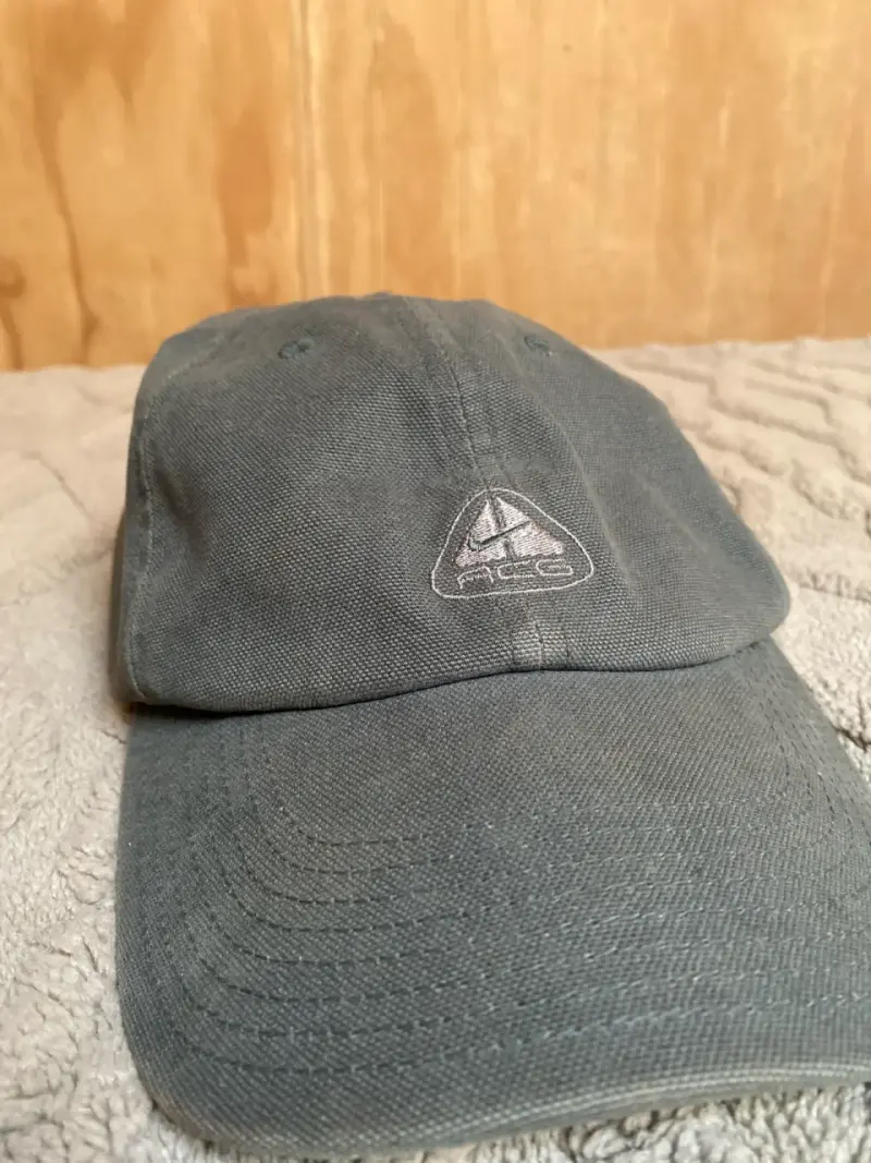 Gorra nike Acg con logo bordado - 4