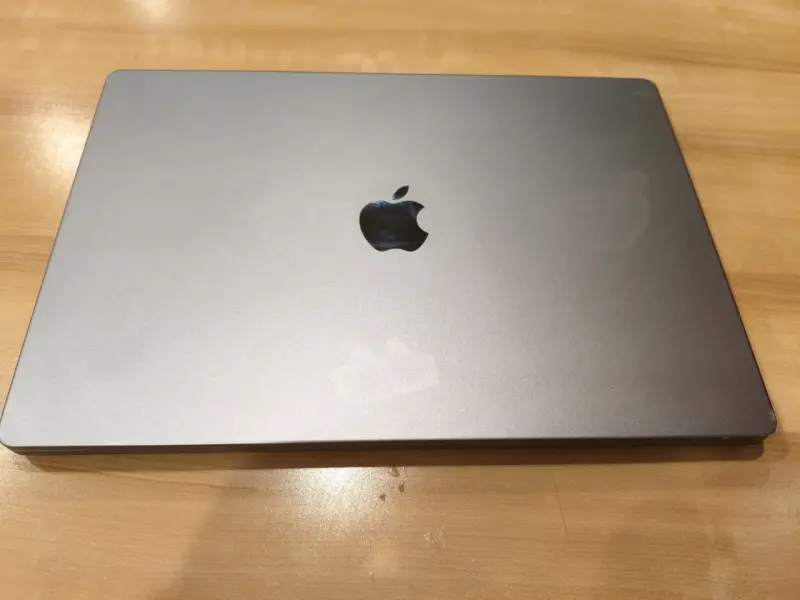 MacBook 16 M1 PRO 32GB SSD512 - 4