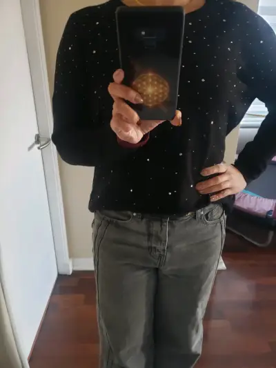 Polera negra S/M con puntos brillantes - miniatura 1