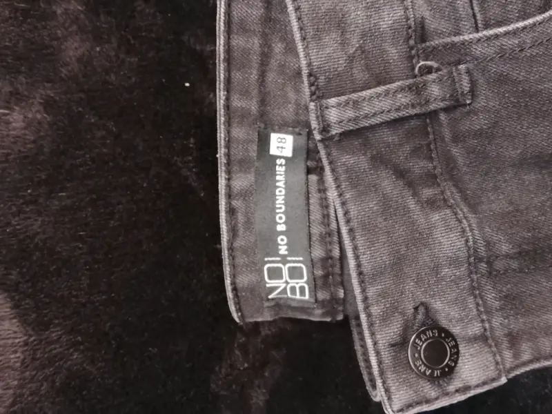 Jeans grises desgastados - 2
