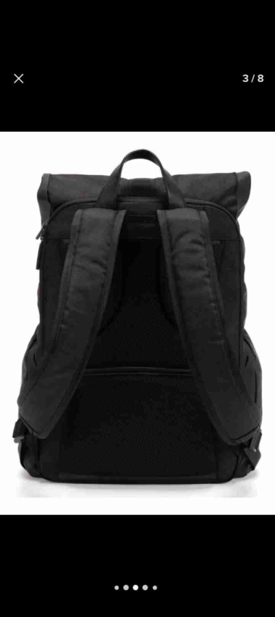 Mochila negra unisex marca Guante. - miniatura 4