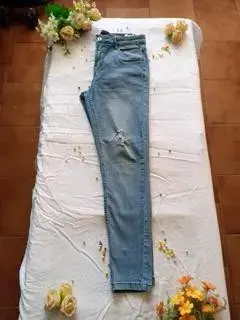 Jeans azules de mezclilla - 4