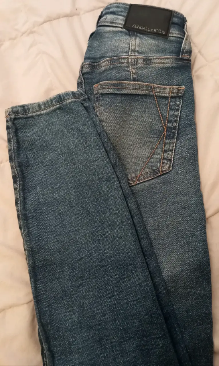 Jeans azul Kendall + Kylie - 2