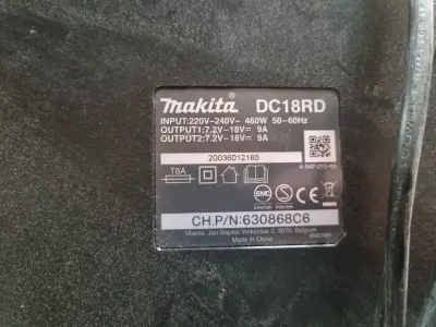 Cargador de batería Makita dual - miniatura 4
