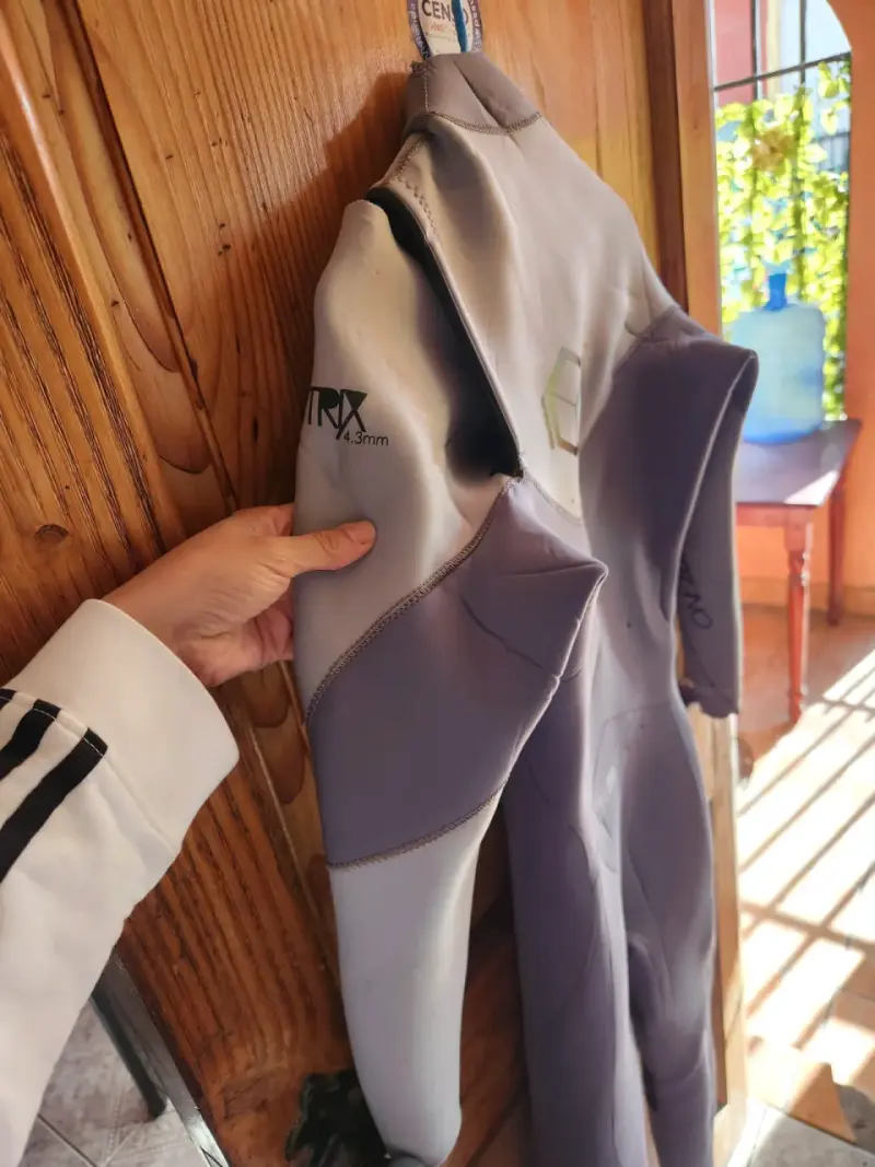 Traje de neopreno gris One Zero One - 3