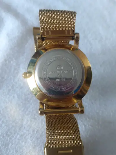 Reloj dorado malla metálica - miniatura 3