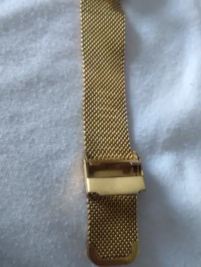 Reloj dorado malla metálica - miniatura 4