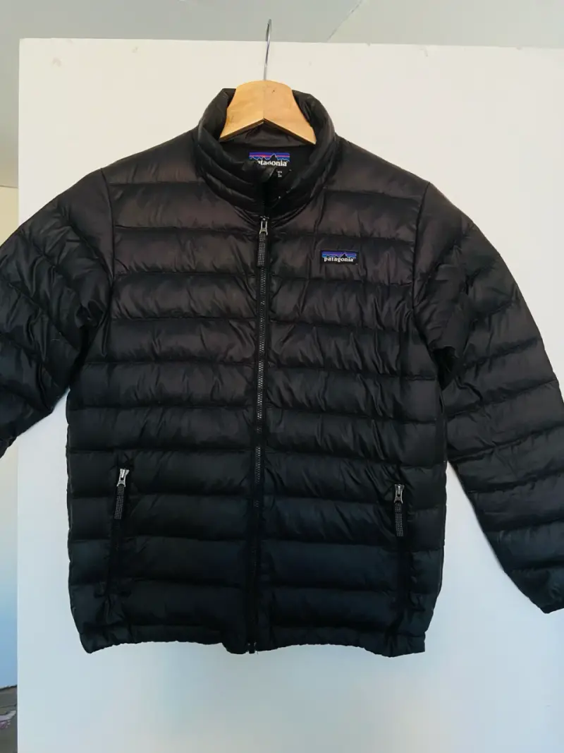Chaqueta negra de plumas Patagonia - 1