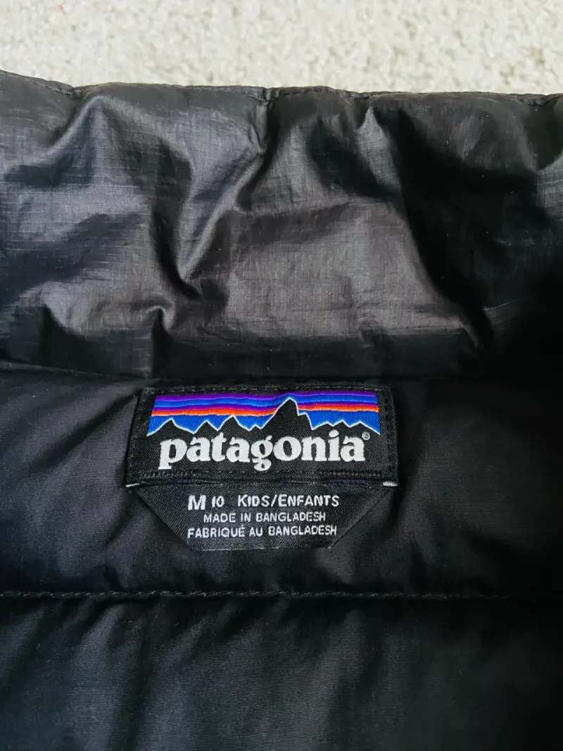 Chaqueta negra de plumas Patagonia - 6