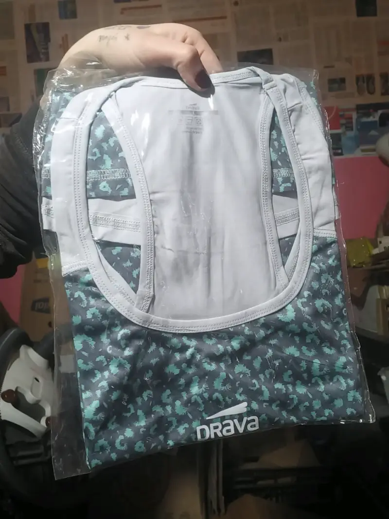 Top deportivo estampado Drava - 1