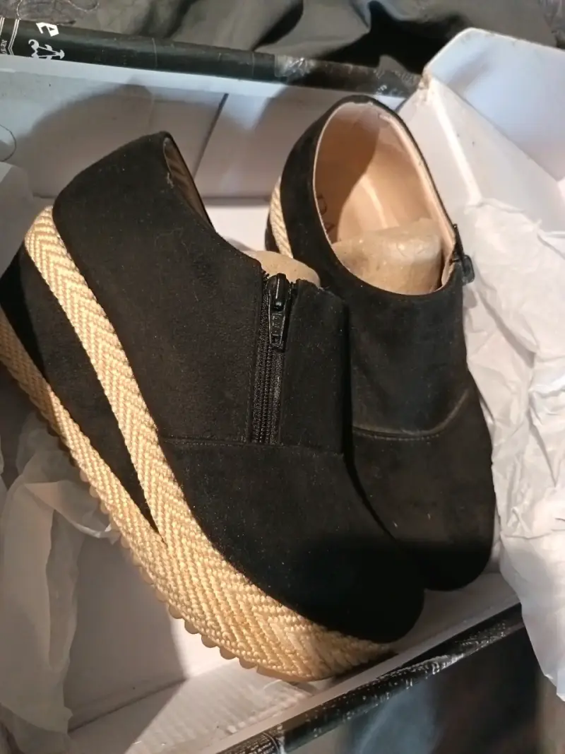 Botines negros con plataforma - 3