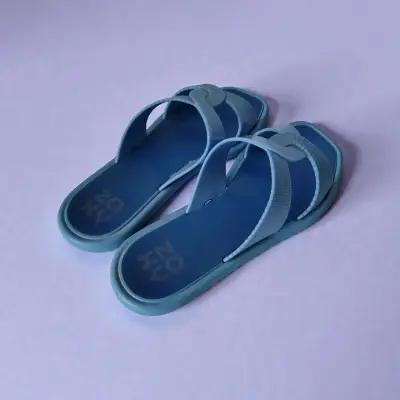 Sandalias planas azules - miniatura 3