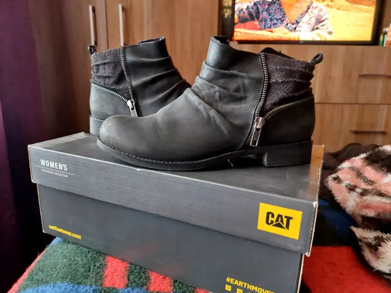 Botines negros Caterpillar mujer - 2
