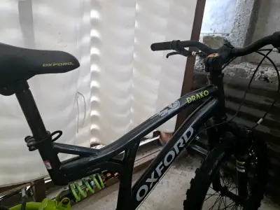 Bicicleta Oxford DM10 negra y verde - miniatura 6
