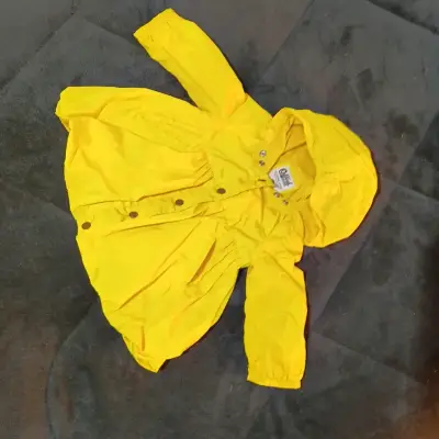 Chaqueta 18 meses impermeable amarilla infantil - miniatura 1