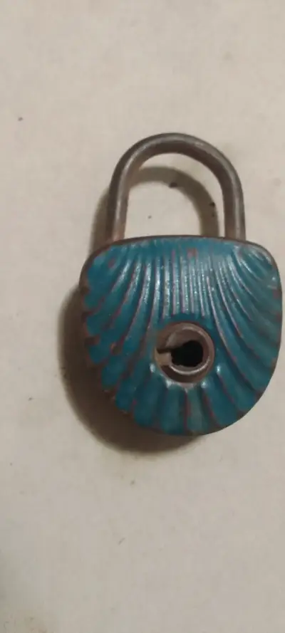 Candado antiguo de hierro Abus - miniatura 1