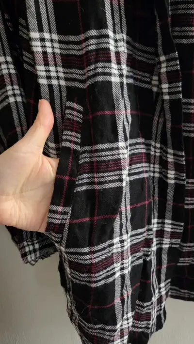 Camisa a cuadros con bolsillos - miniatura 2