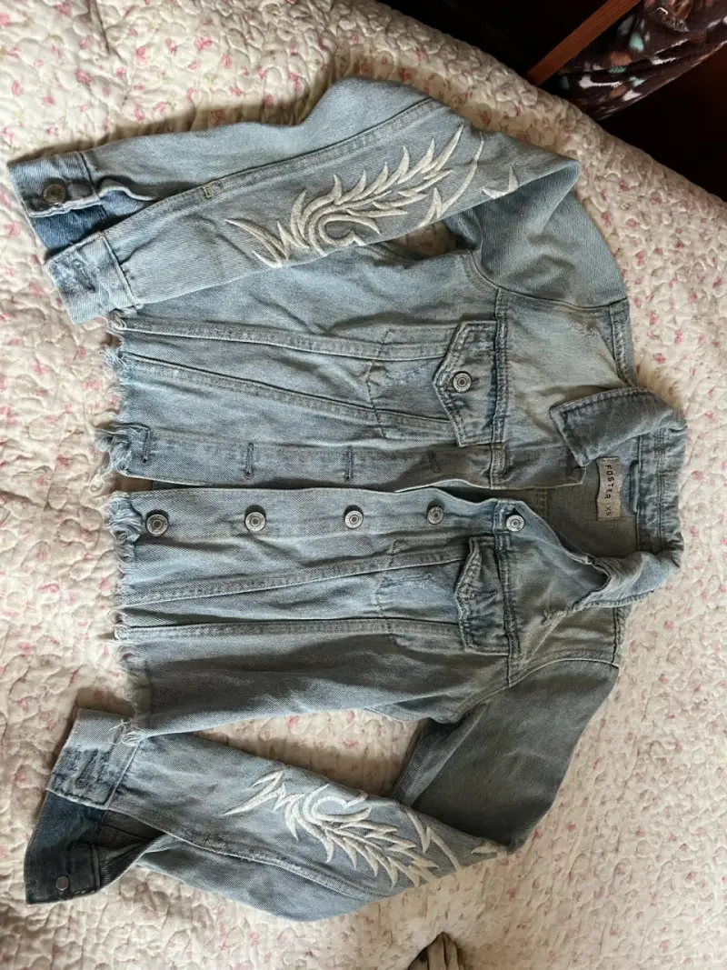 Chaqueta de mezclilla con bordado - 2