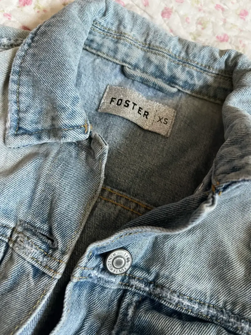 Chaqueta de mezclilla con bordado - 3