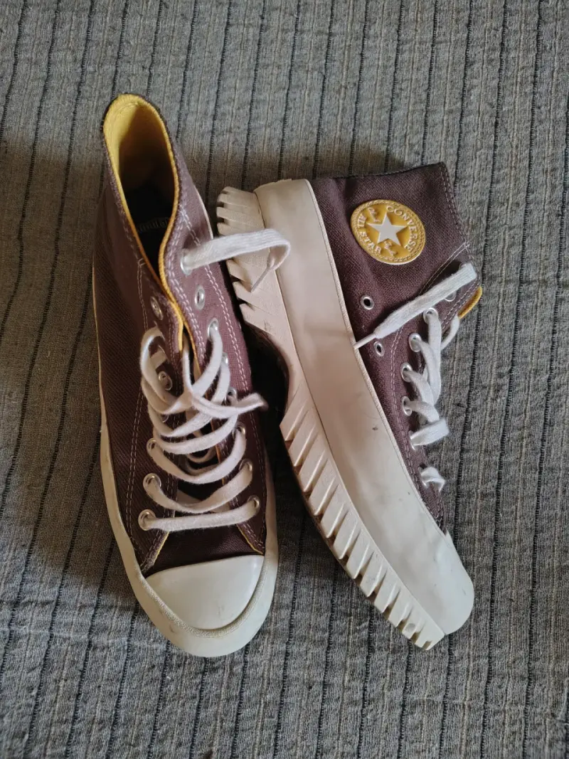 Zapatillas de lona marrones