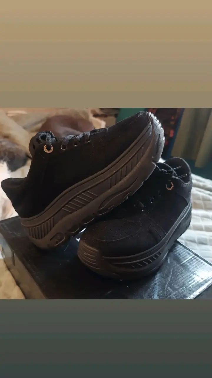 Zapatillas negras con plataforma - 1