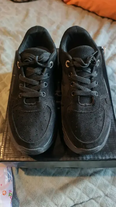 Zapatillas negras con plataforma - miniatura 3