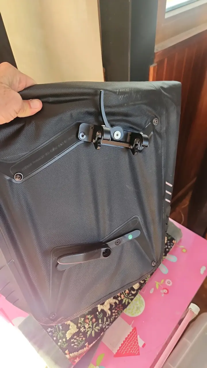 Mochila Tallfin negra - 2