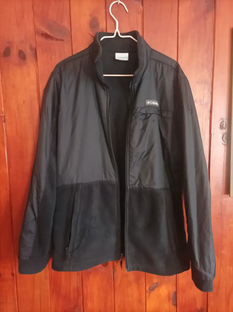 Chaqueta negra Columbia
