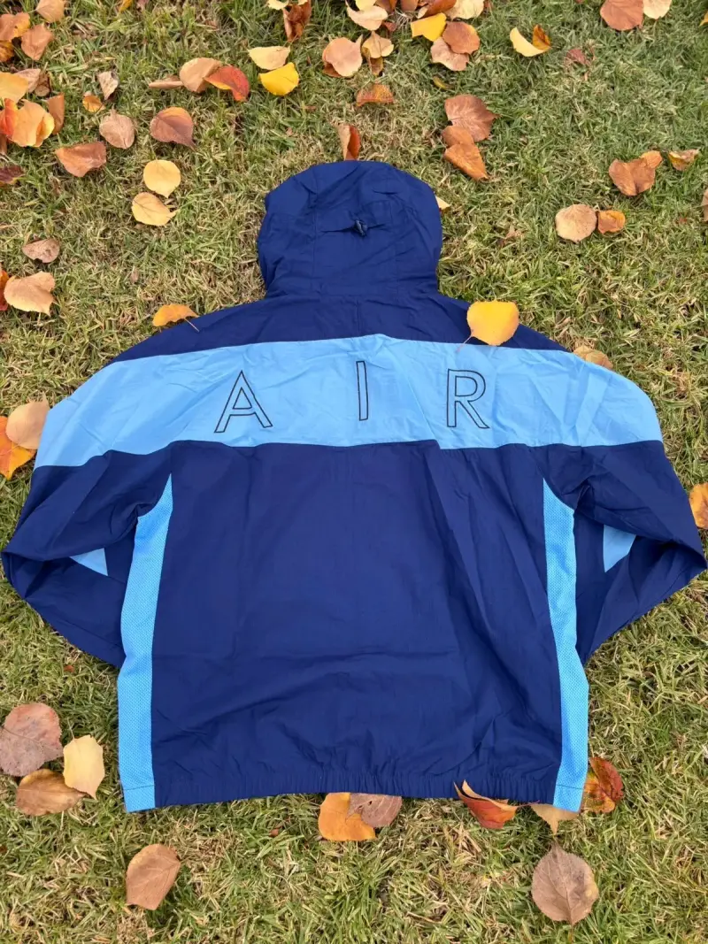 Chaqueta cortaviento azul Nike - 2