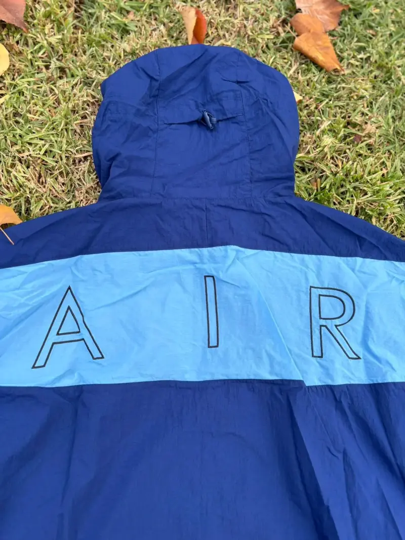 Chaqueta cortaviento azul Nike - 3