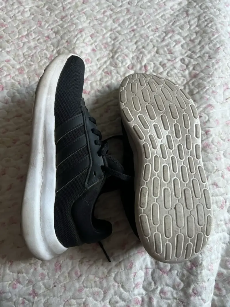 Zapatillas negras deportivas - 5