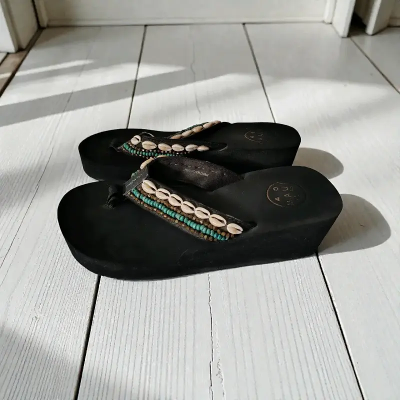 Sandalias negras playeras Maui - 2