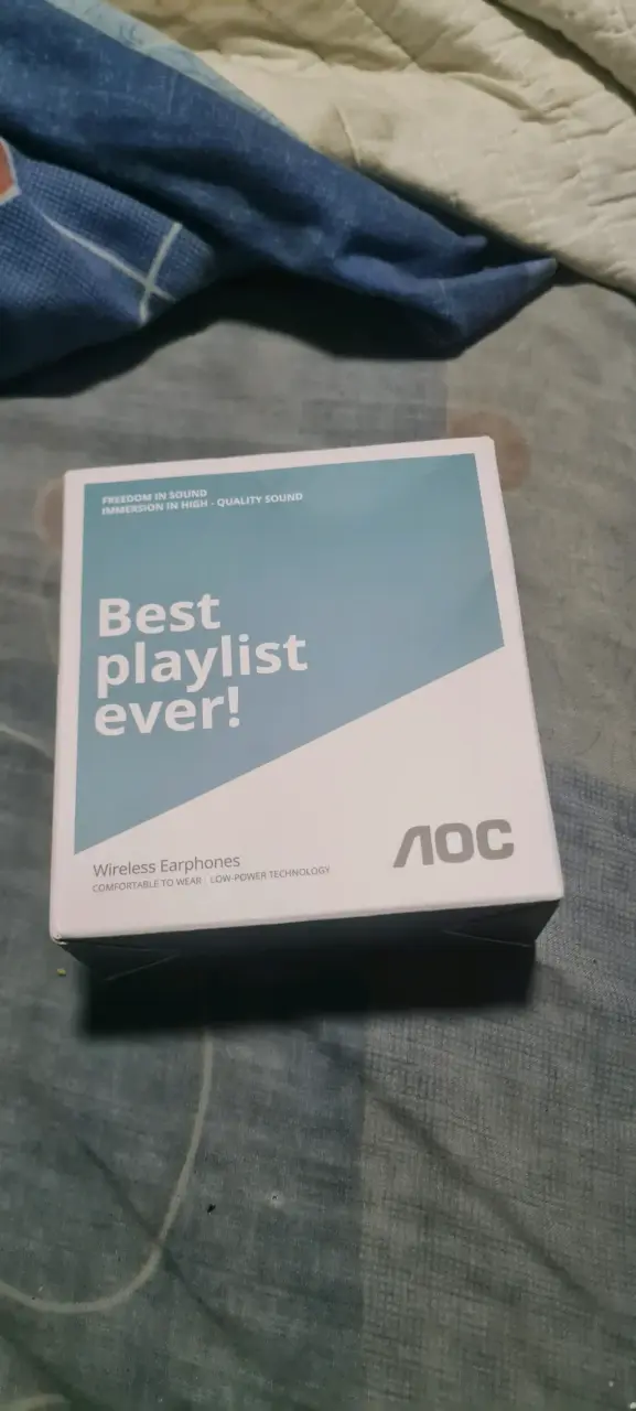 Audífonos inalámbricos AOC nuevos - 1