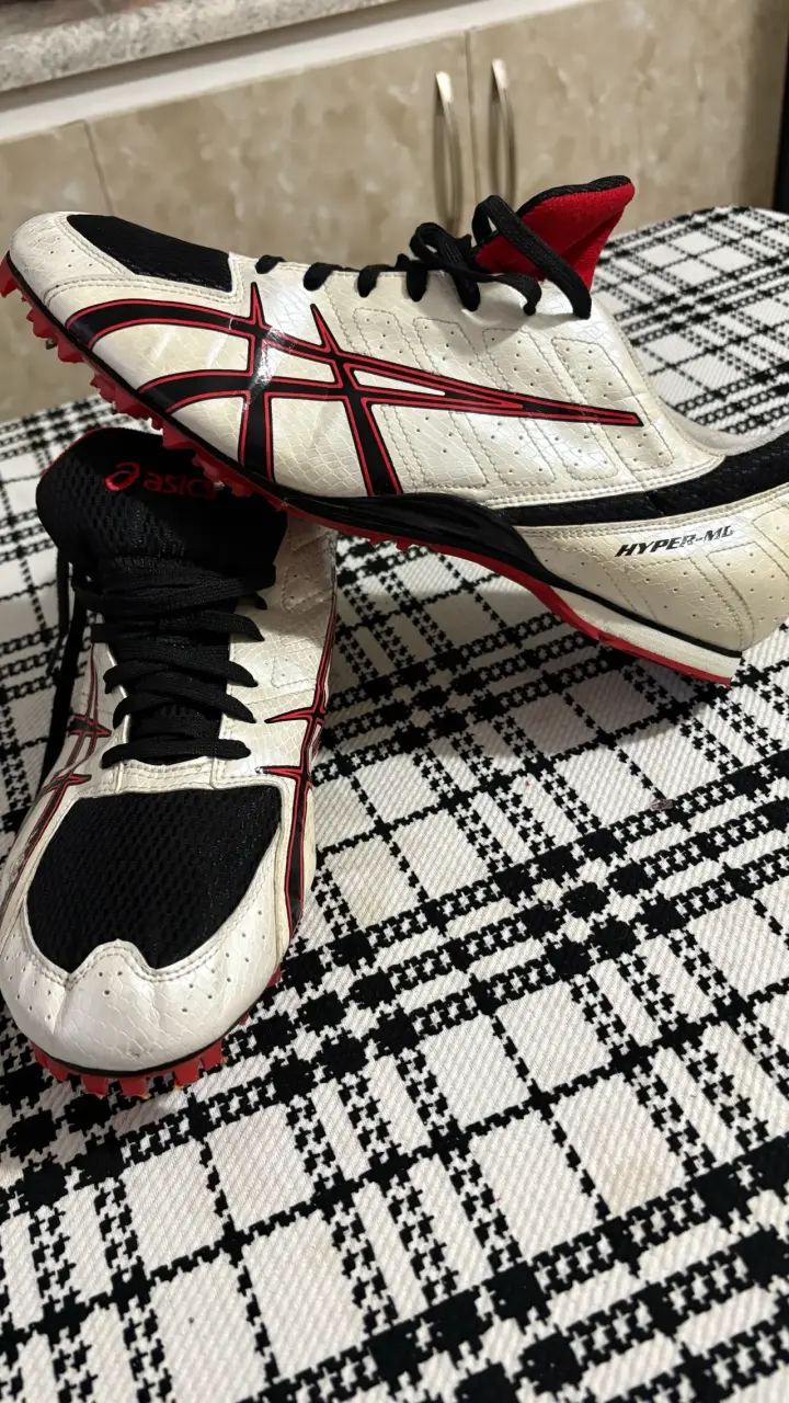 Zapatillas con clavos Asics Hyper MD 43 - 4