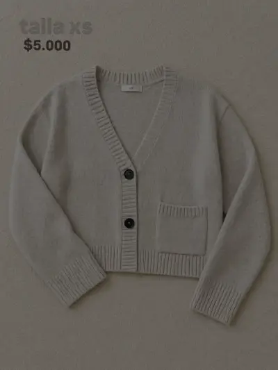 Cardigan gris con botones - miniatura 1