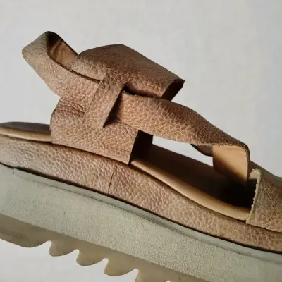 Sandalias cuero plataforma - miniatura 5