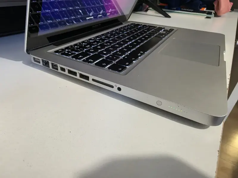MacBook Pro usado - 3
