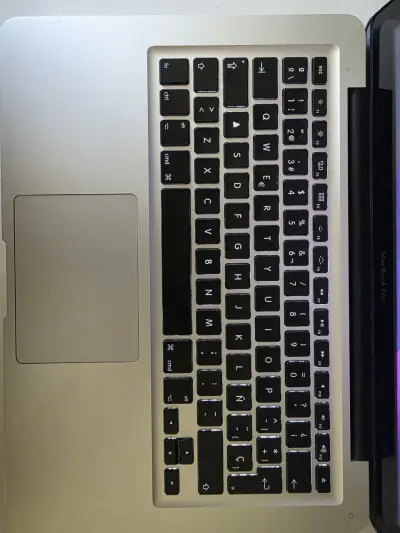 MacBook Pro usado - miniatura 4