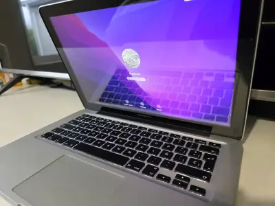 MacBook Pro usado - miniatura 6