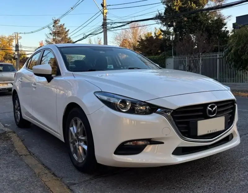 MAZDA 3 sedan 2018 aut 50.000 k - 1