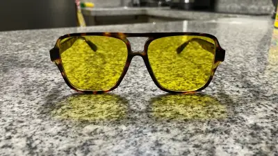 Gafas de sol lentes amarillos - miniatura 2