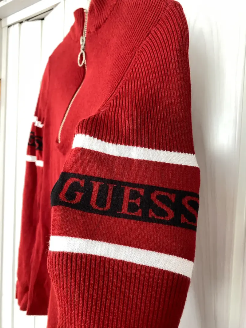 sweater rojo con cierre Guess - 2