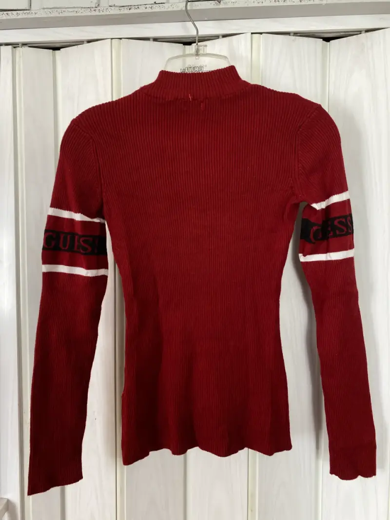 sweater rojo con cierre Guess - 4