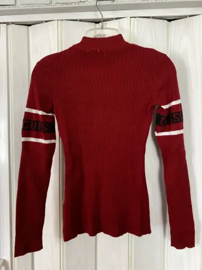 sweater rojo con cierre Guess - miniatura 4