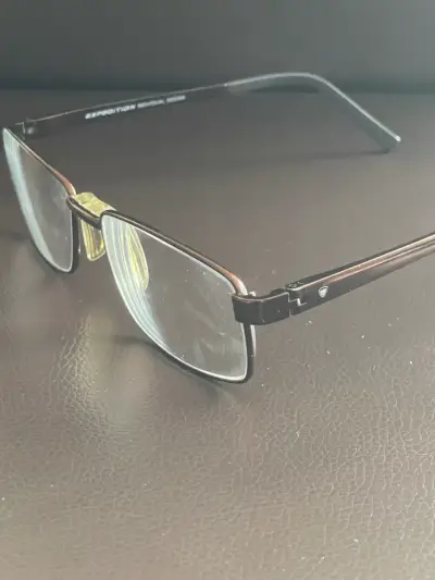 Lentes ópticos de marco metálico - miniatura 3