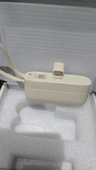 Cargador portátil beige USB - miniatura 2