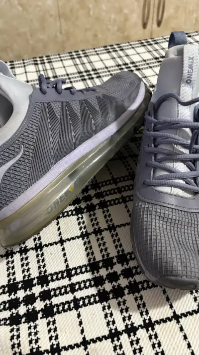 Zapatillas deportivas grises Onemix 43 - miniatura 3